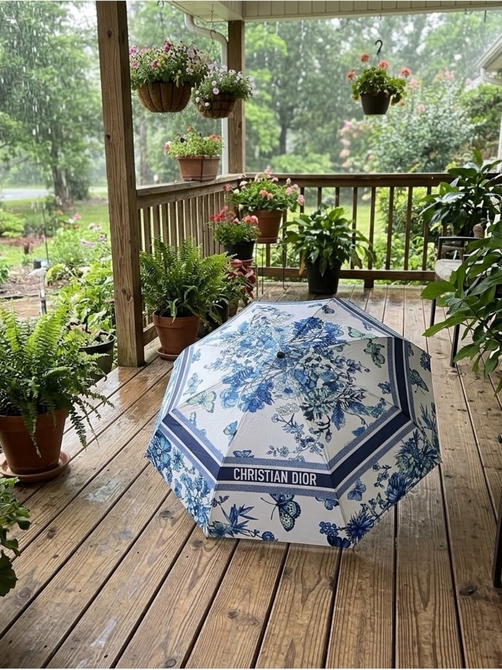 Christian Dior Floral Print
Umbrella - stunning colors/design
New in Package